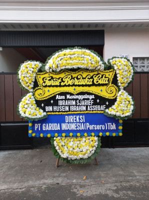 Papan Bunga Duka di Kubutambahan